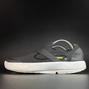 Oofos OOmg eeZee Men’s Size 12.5 Black Comfort Slip On Recovery Sneaker Shoe EUC